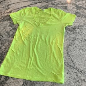 Pink sleepwear t shirt in bright green size medium